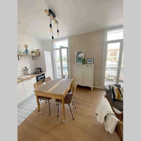 Sur Le Bord Du Quai Apartment Sete Luaran gambar